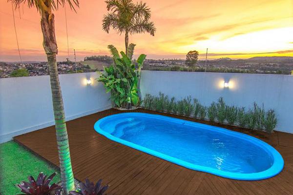 Piscina climatizada construída pela Solare Piscinas